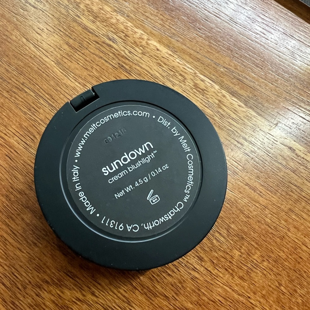 Melt cosmetics